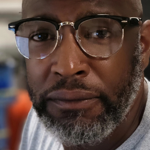 Kevin - Picture 4 of 4